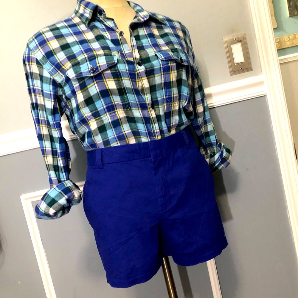 Blue shorts